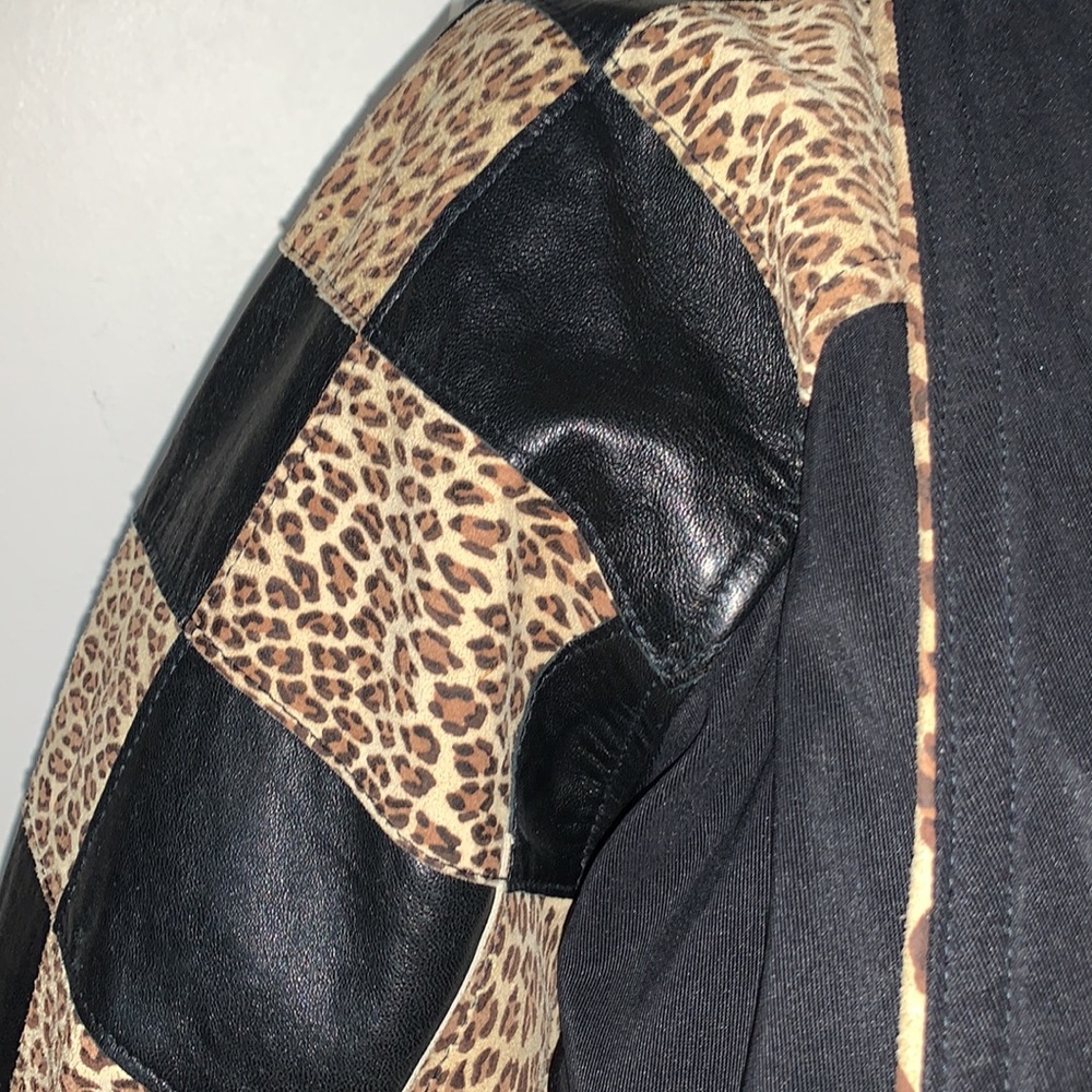 Vintage 80s leopard animal print checkered real suede leather wrap jacket L 🇨🇦 - Picture 4 of 15